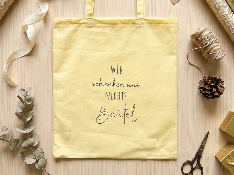 Preview: Wir schenken uns nichts Beutel Spruch - redwork Stickdatei